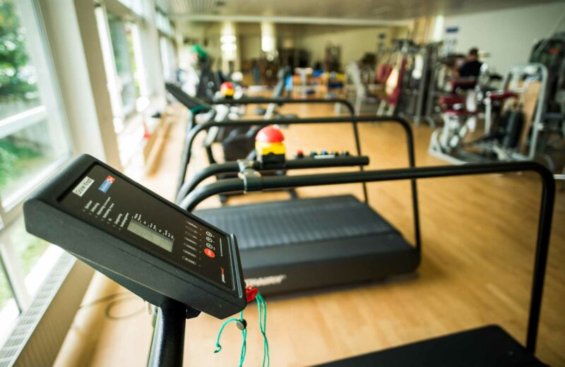 Gesundheitsorientiertes Fitnessstudio Köln-Longerich, Beispiel Ausdauergeräte