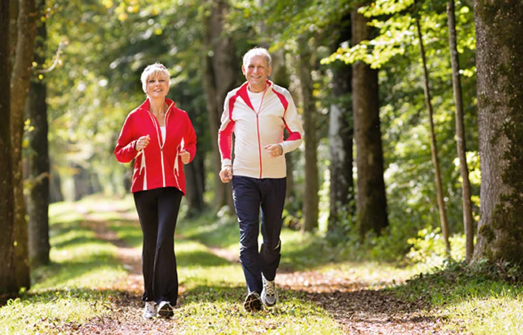 Nordic Walking Kurse in Köln-Longerich, Kölner Norden, bei ProPhysio Köln